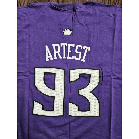 VINTAGE ARTEST SACRAMENTO KINGS NBA BASKETBALL T-SHIRT Size L - Picture 8 of 8